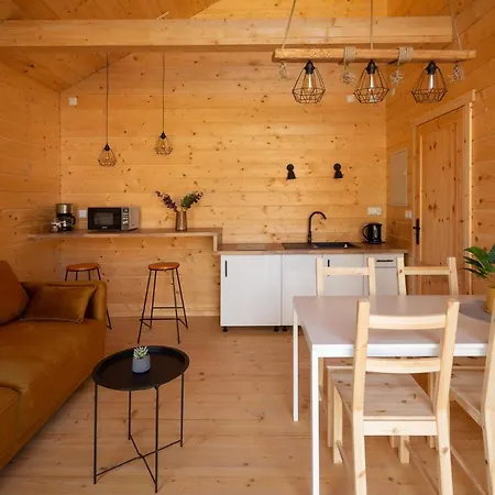 Osada Family & Zator