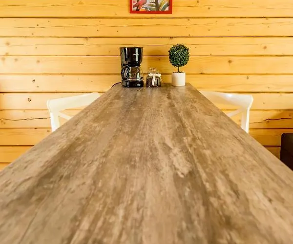 Dom wakacyjny Osada Family & *