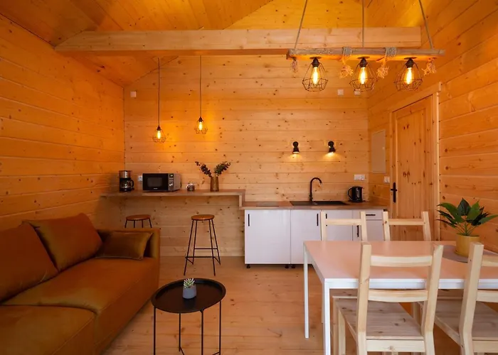 Osada Family & * Zator