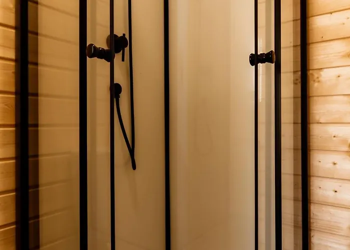 Osada Family & * Zator